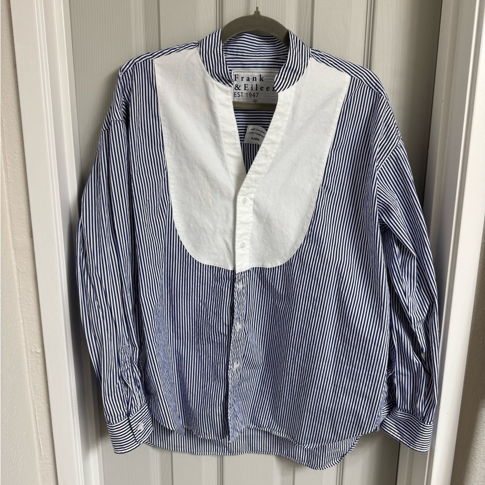 Frank & Eileen Victoria Italian Cotton Blue and White Striped Button-Up Shirt 💙